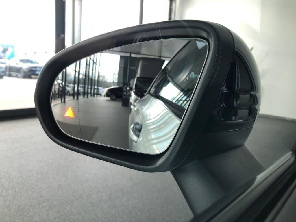 Mercedes-Benz CLA 180 2026