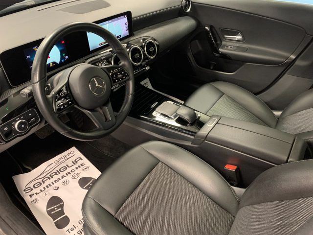 Mercedes-Benz CLA 180 2019