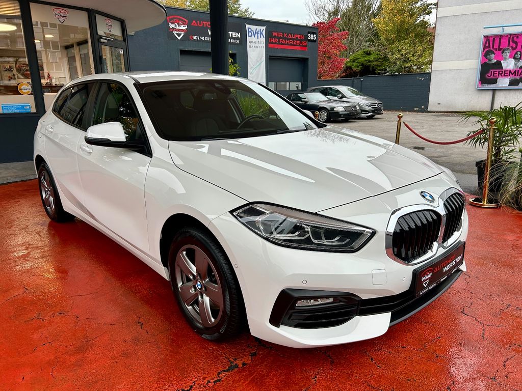 BMW 118 2023