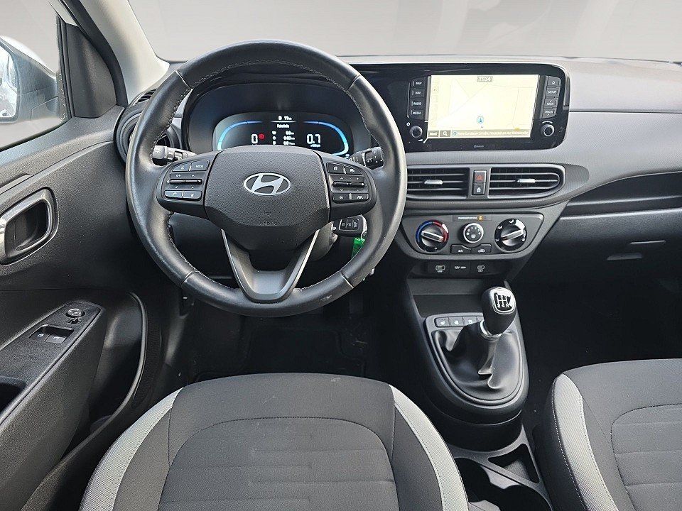 Hyundai i10 2023