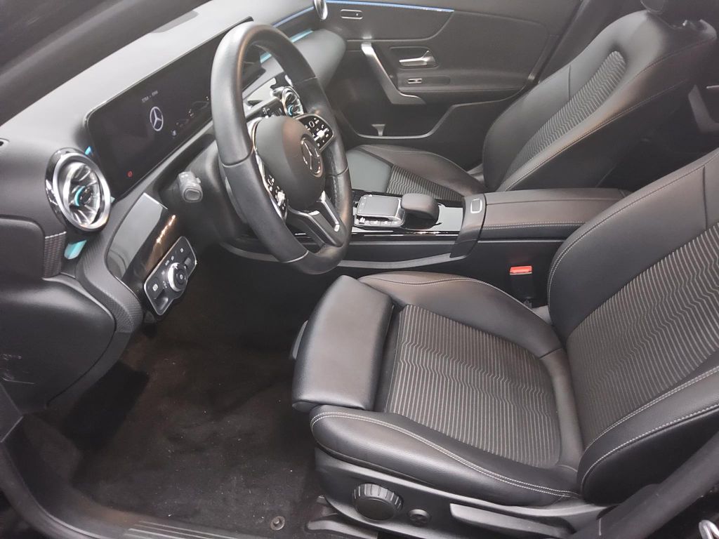 Mercedes-Benz A 200 2022