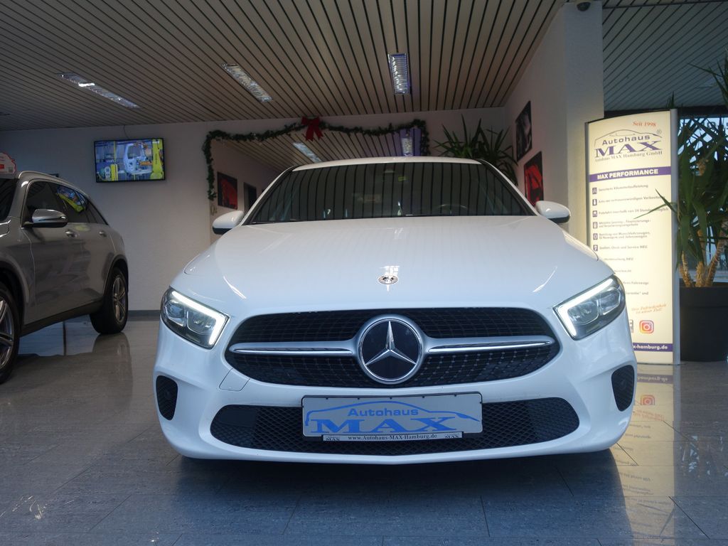 Mercedes-Benz A 180 2022
