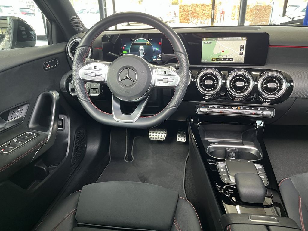 Mercedes-Benz A 250 2021