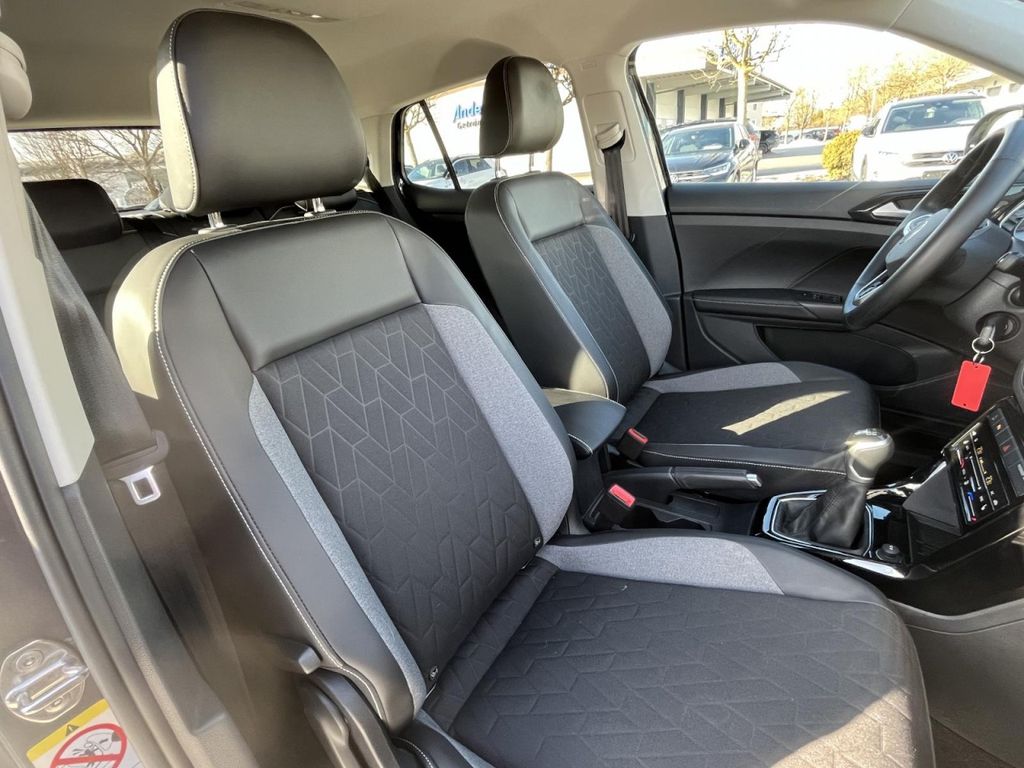 Volkswagen T-Cross 2025