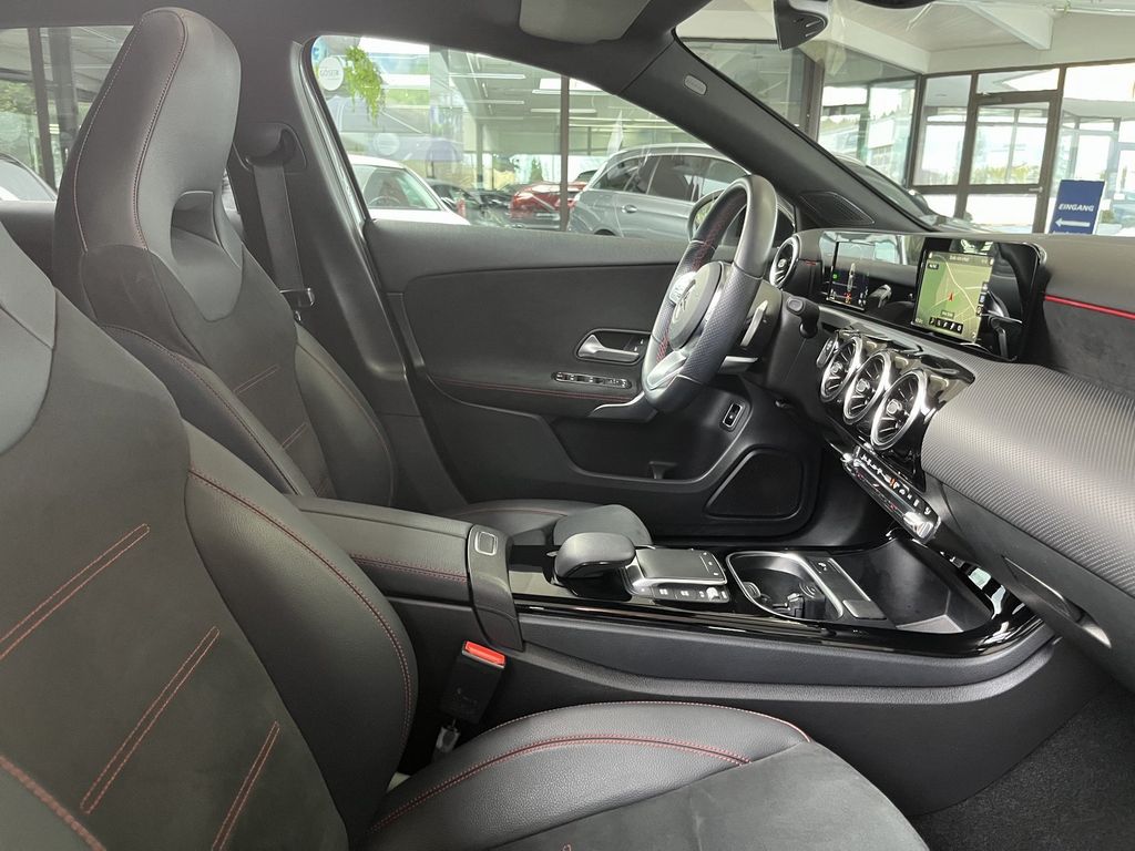 Mercedes-Benz A 250 2021
