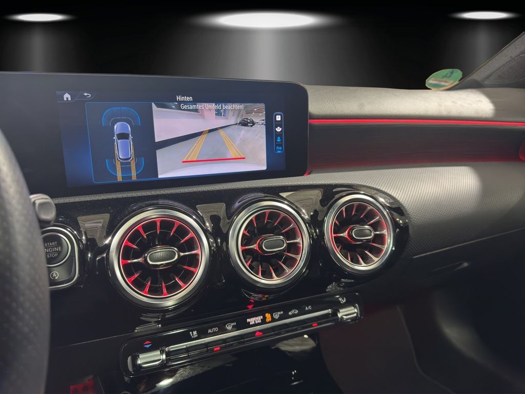 Mercedes-Benz A 180 2024