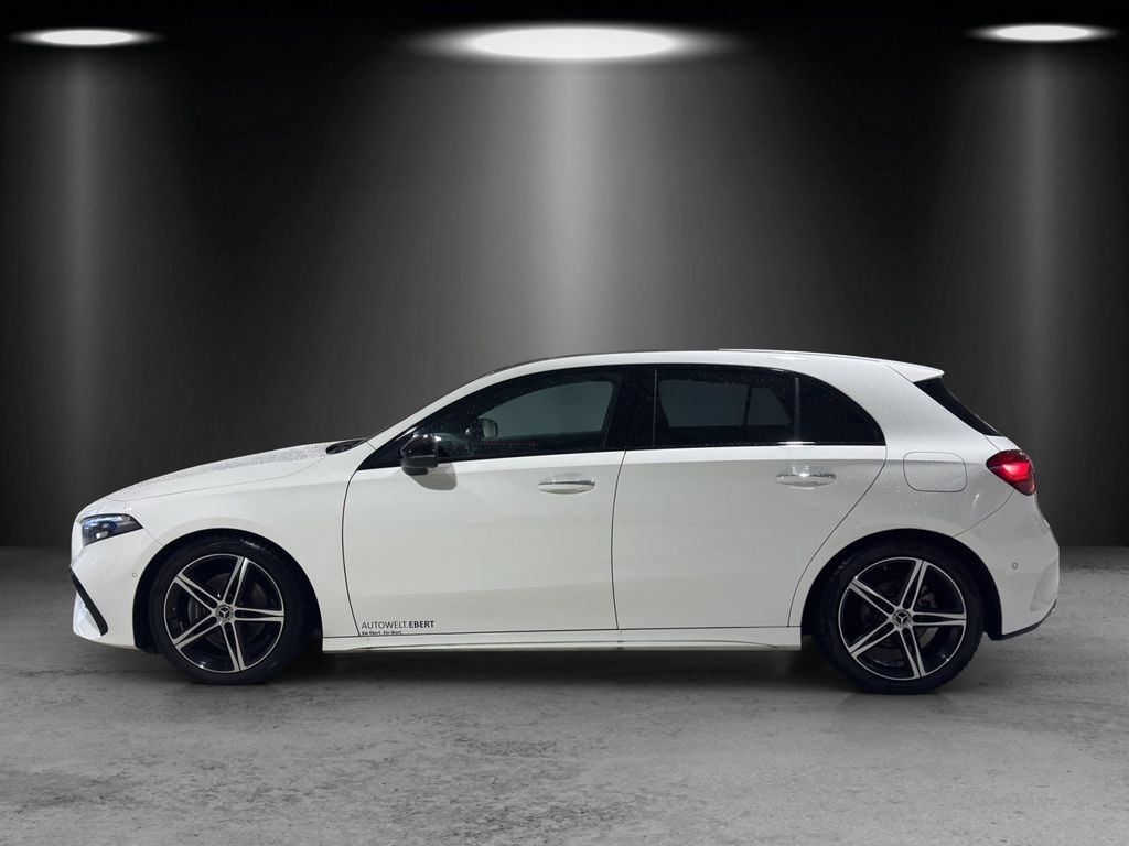 Mercedes-Benz A 180 2024