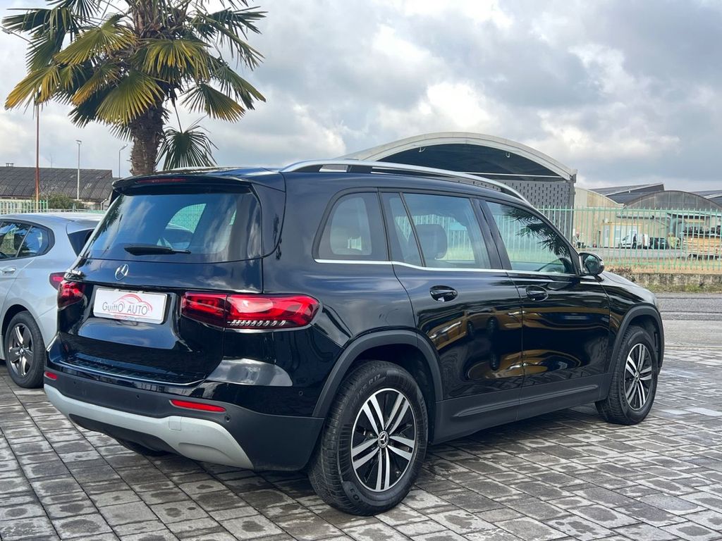 Mercedes-Benz GLB 200 2021