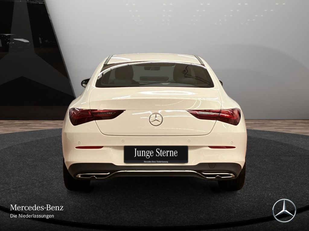 Mercedes-Benz CLA 180 2025