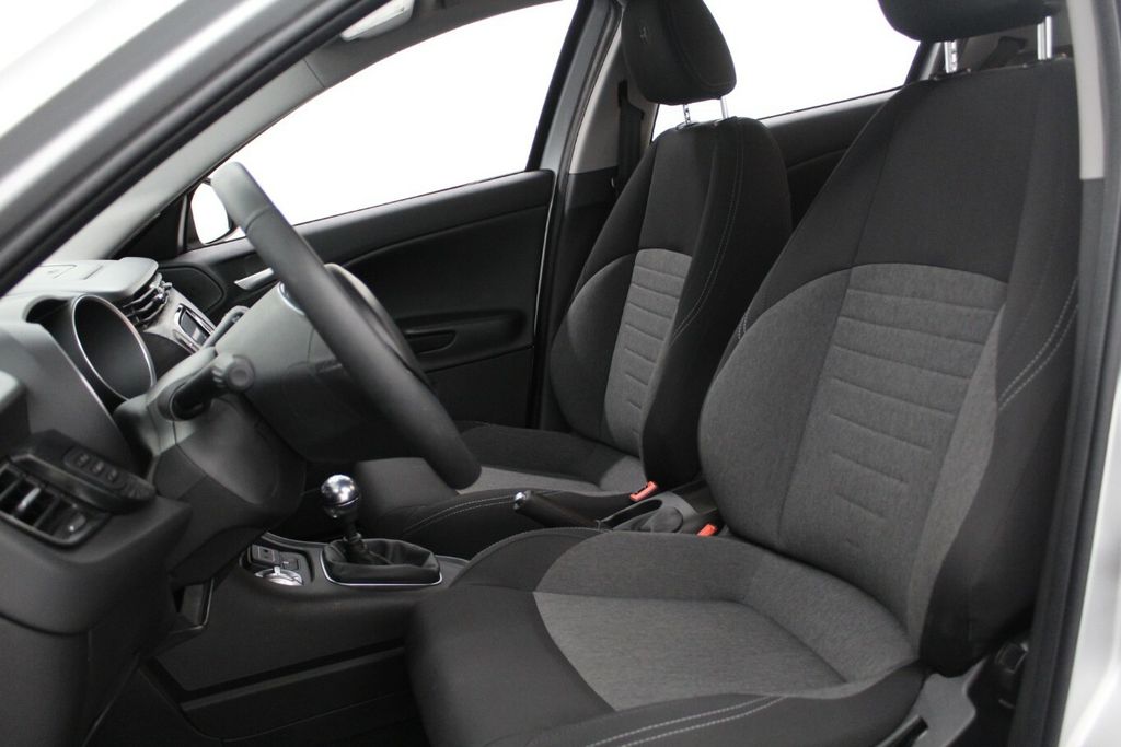 Alfa Romeo Giulietta 2021