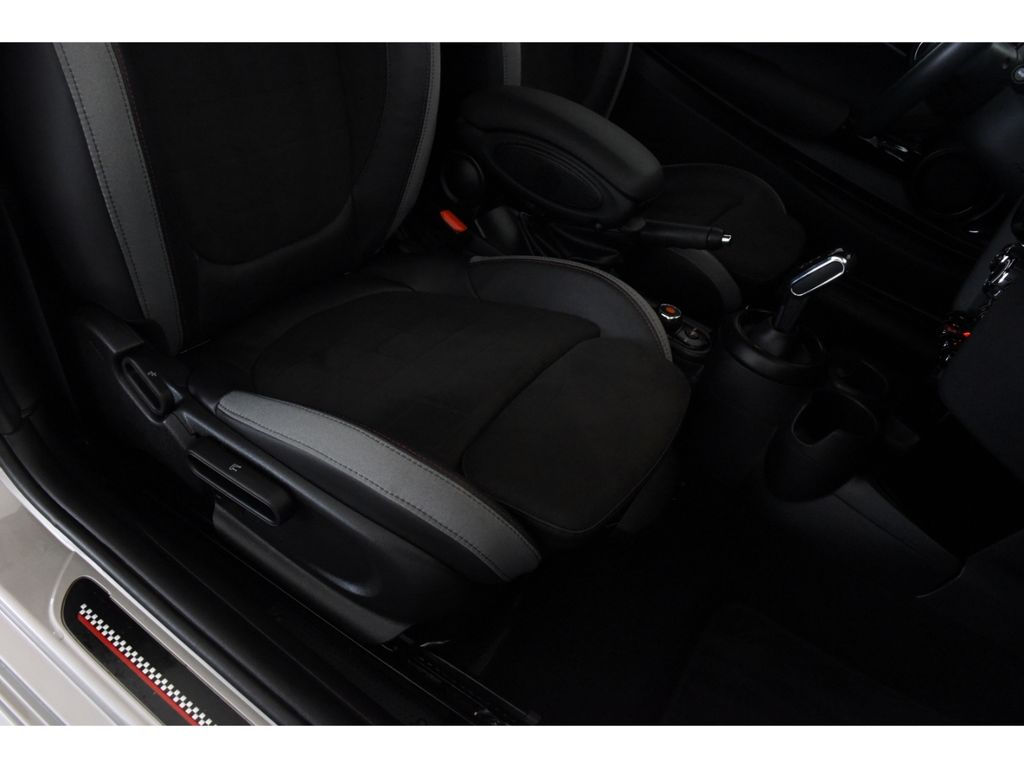 MINI Cooper Cabrio 2022