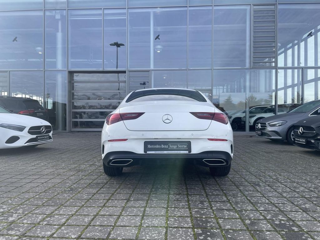Mercedes-Benz CLA 180 2024