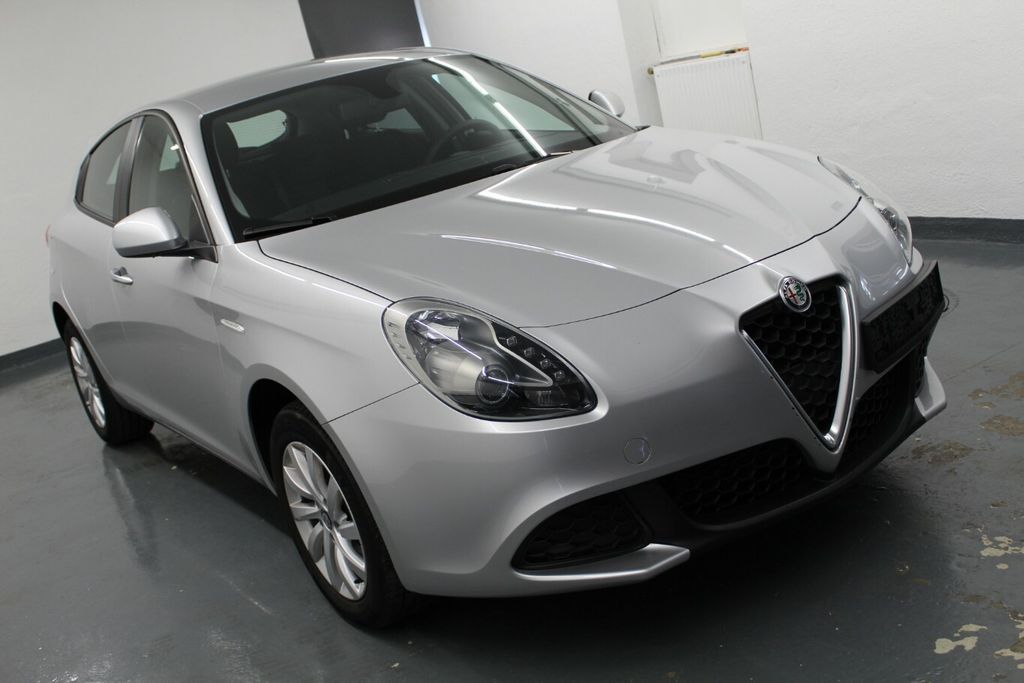 Alfa Romeo Giulietta 2021
