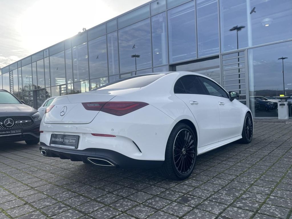 Mercedes-Benz CLA 180 2024