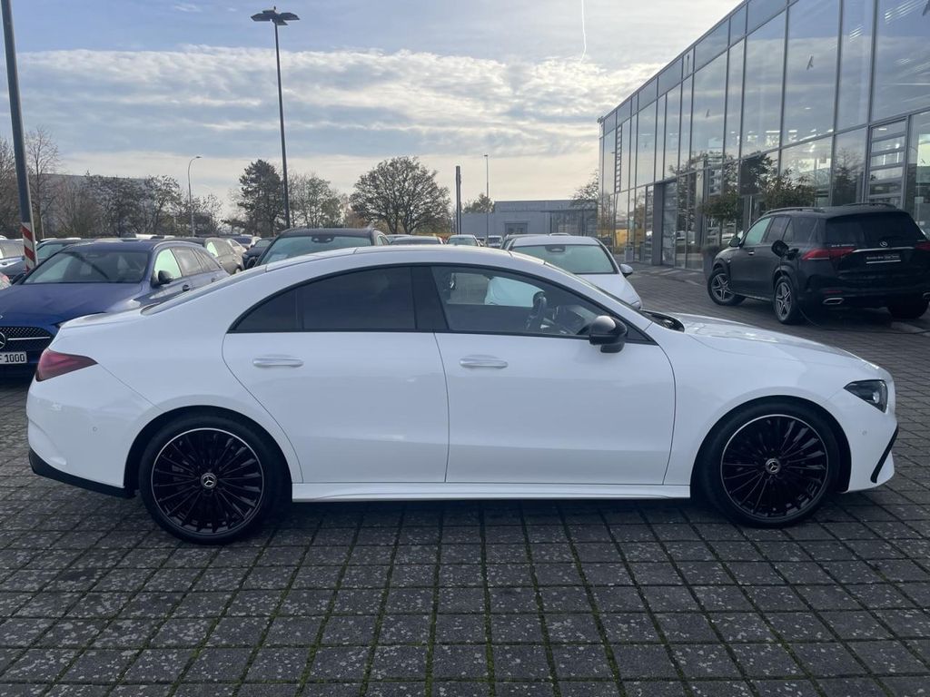 Mercedes-Benz CLA 180 2024