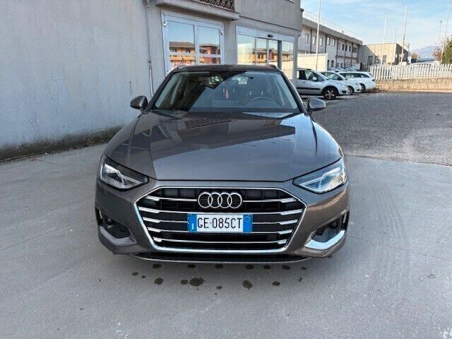 Audi A4 2021