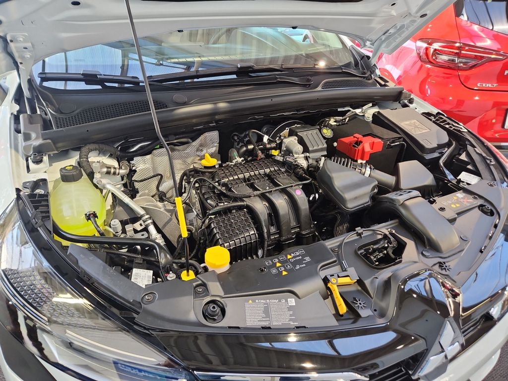 Mitsubishi Colt 2025