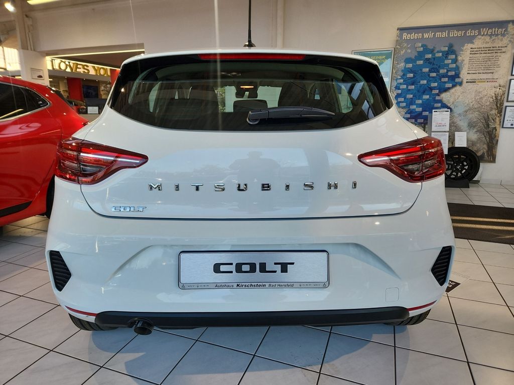 Mitsubishi Colt 2025