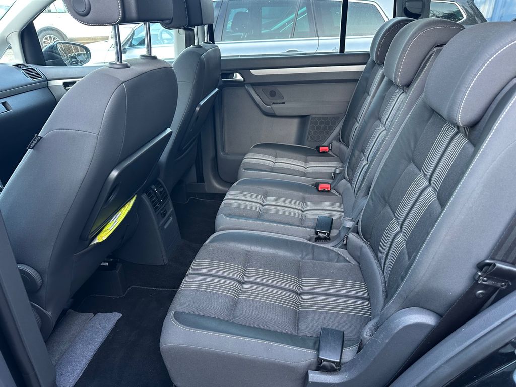 Volkswagen Touran 2013