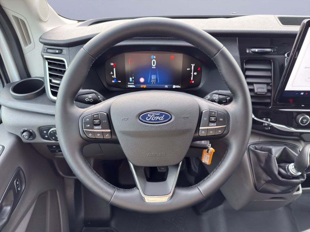 Ford Transit 2025