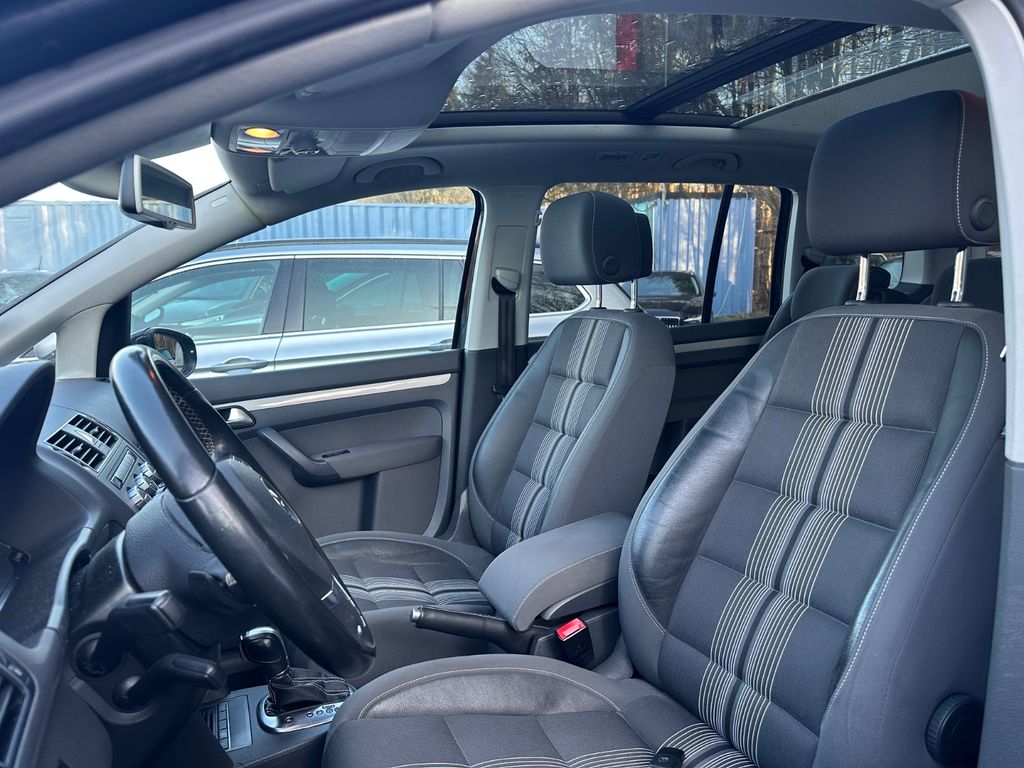 Volkswagen Touran 2013