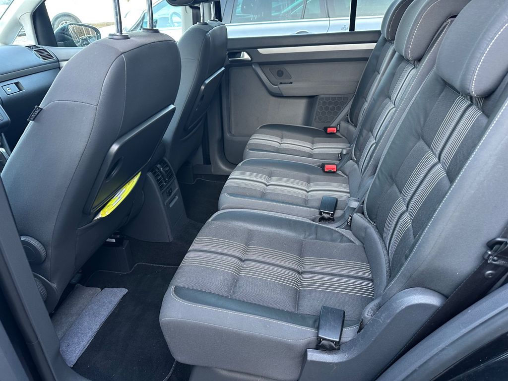 Volkswagen Touran 2013