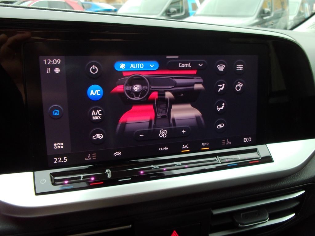 Ford Grand Tourneo 2025