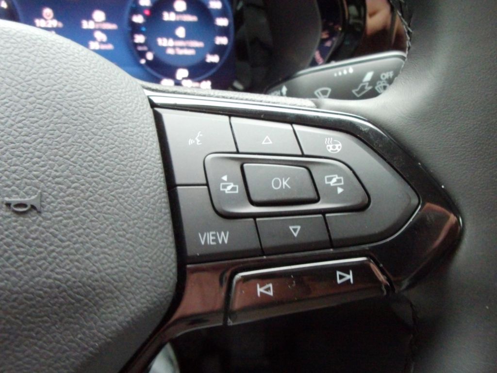 Ford Grand Tourneo 2025