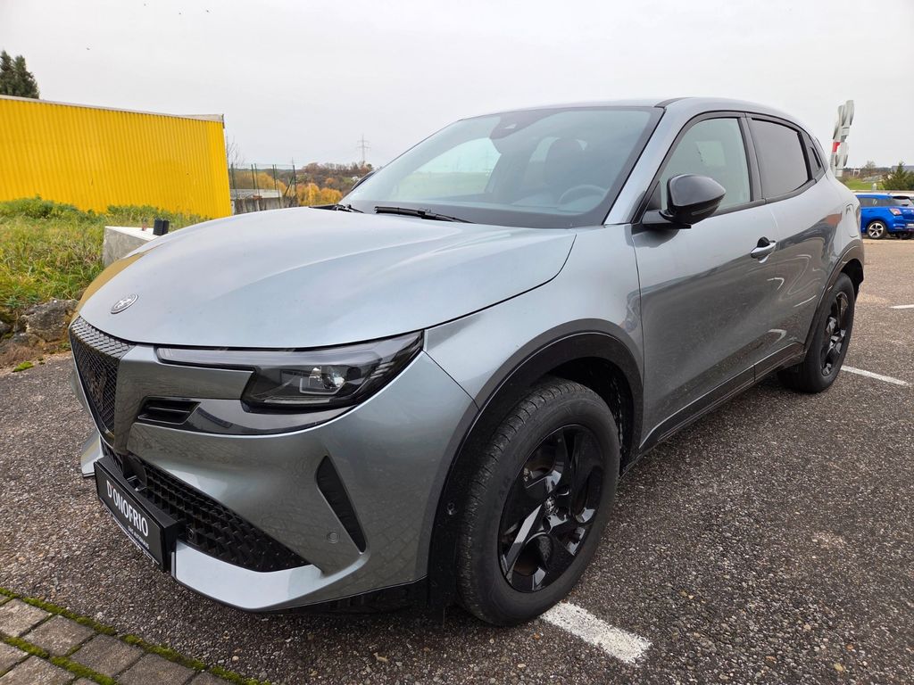 Alfa Romeo Junior 2025