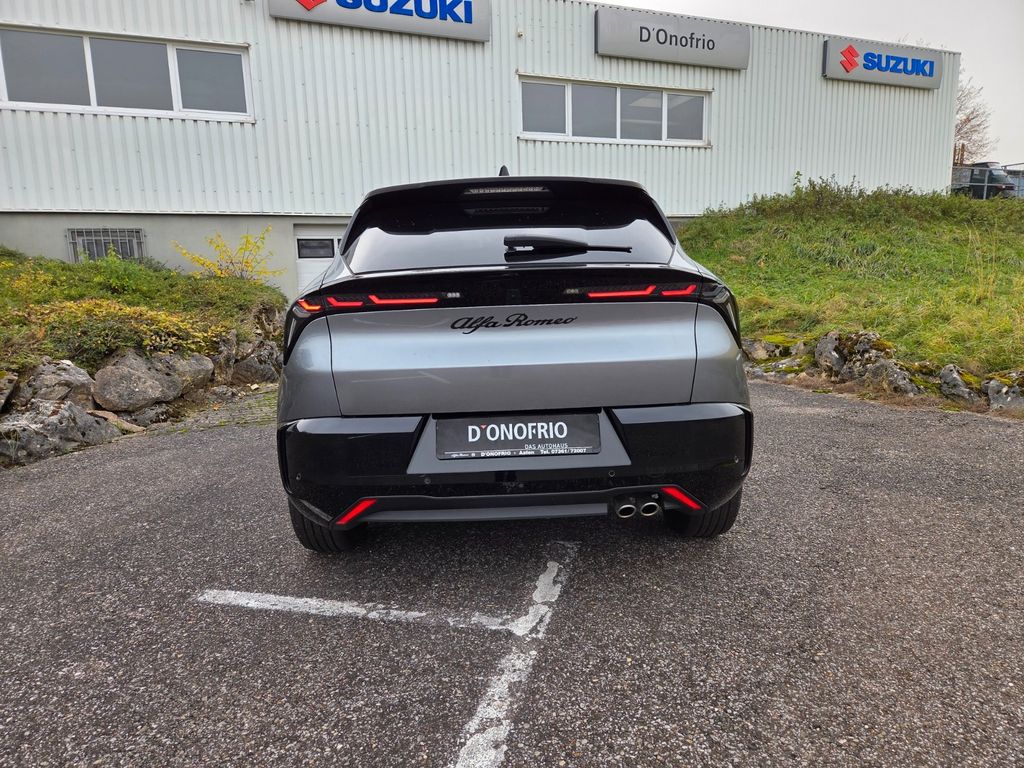 Alfa Romeo Junior 2025