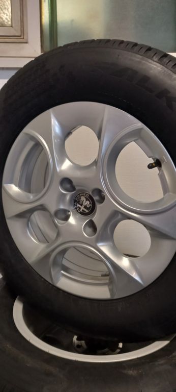 Alfa Romeo Junior 2025