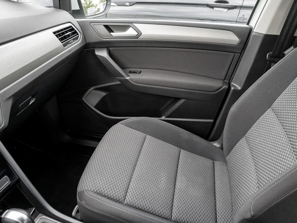 Volkswagen Touran 2021