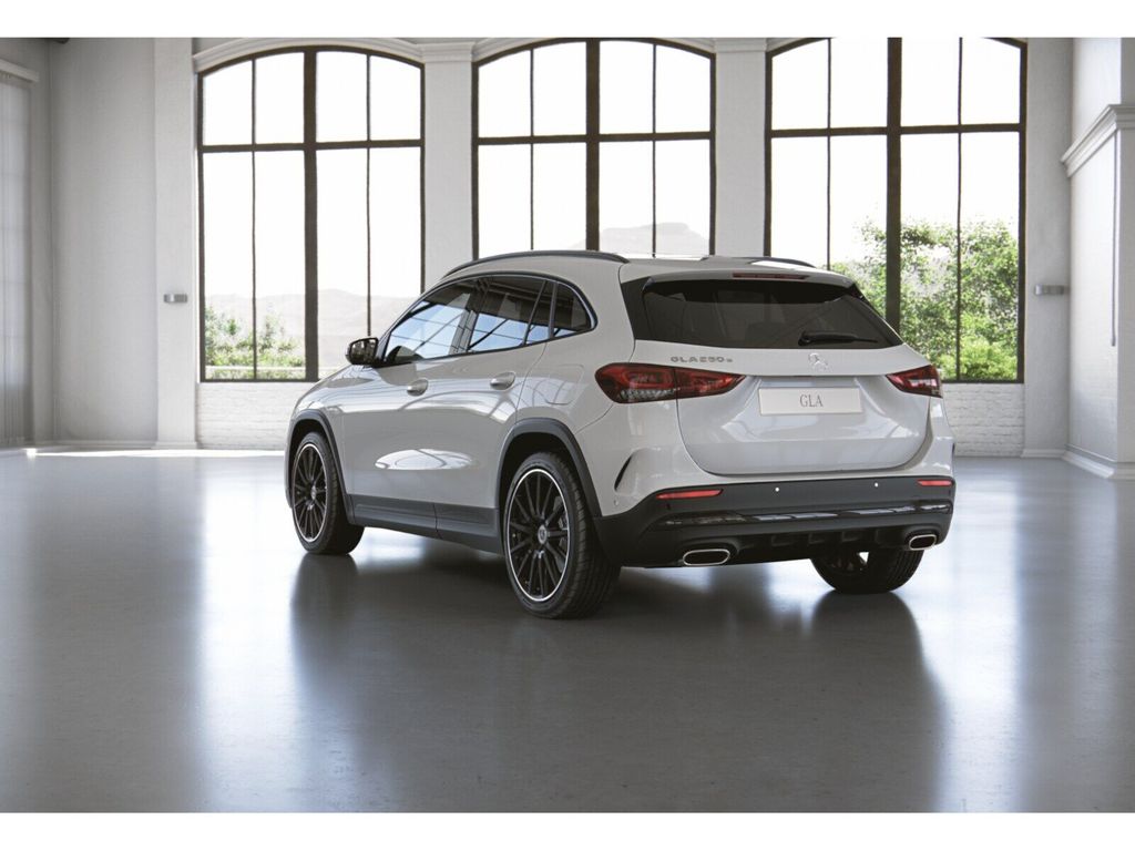 Mercedes-Benz GLA 250 2022