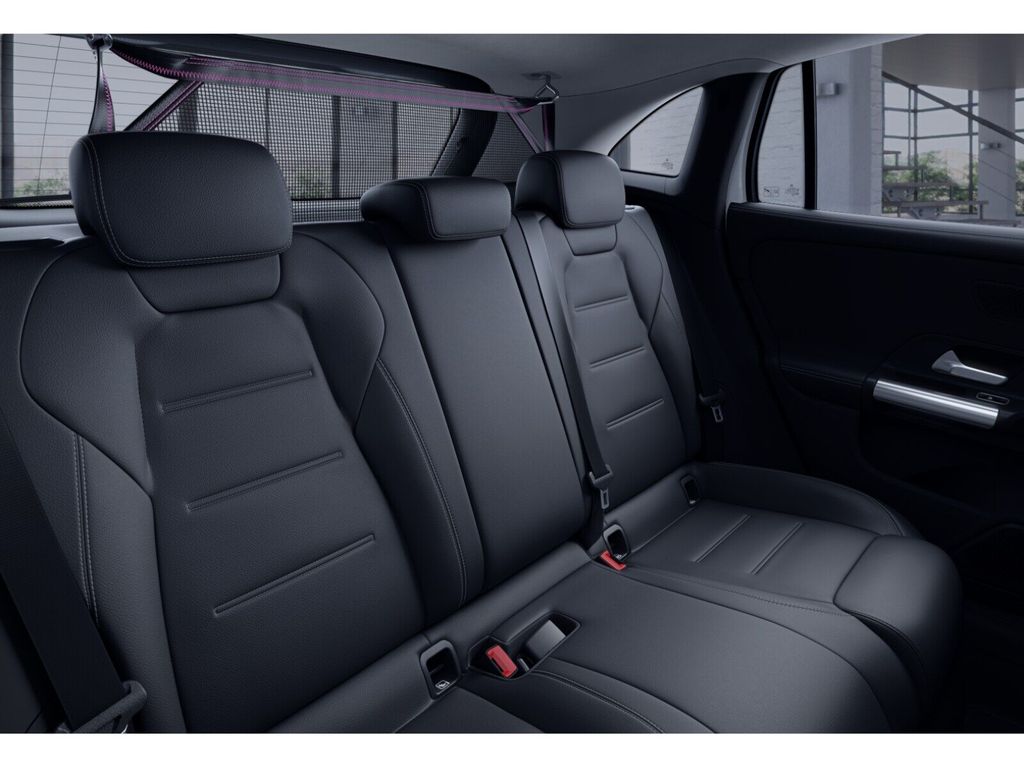 Mercedes-Benz GLA 250 2022