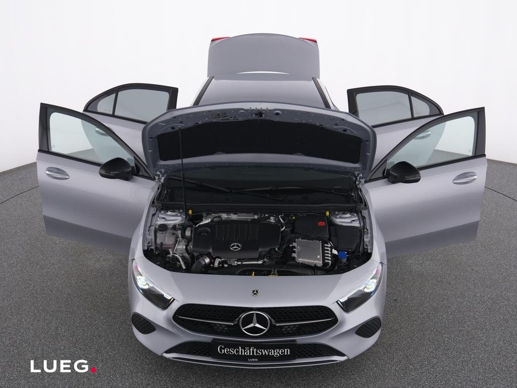 Mercedes-Benz A 180 2026