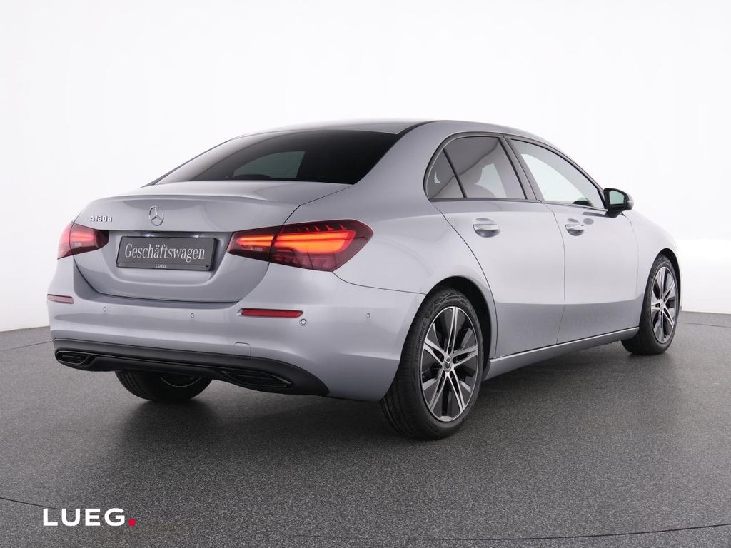 Mercedes-Benz A 180 2026