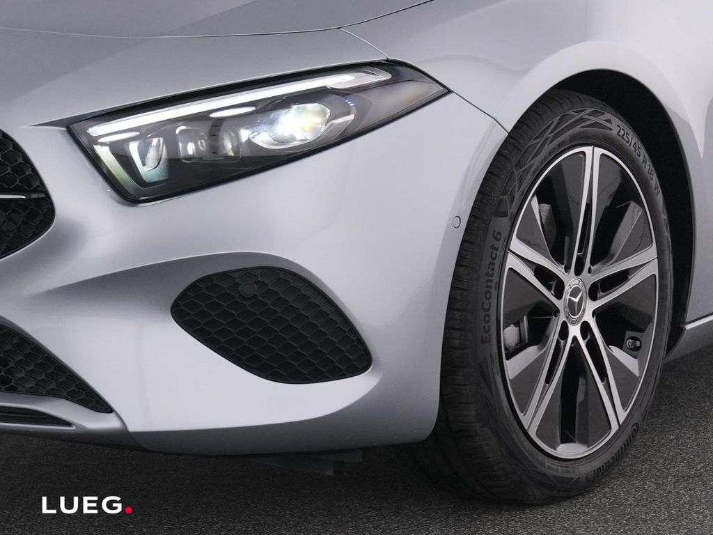 Mercedes-Benz A 180 2026