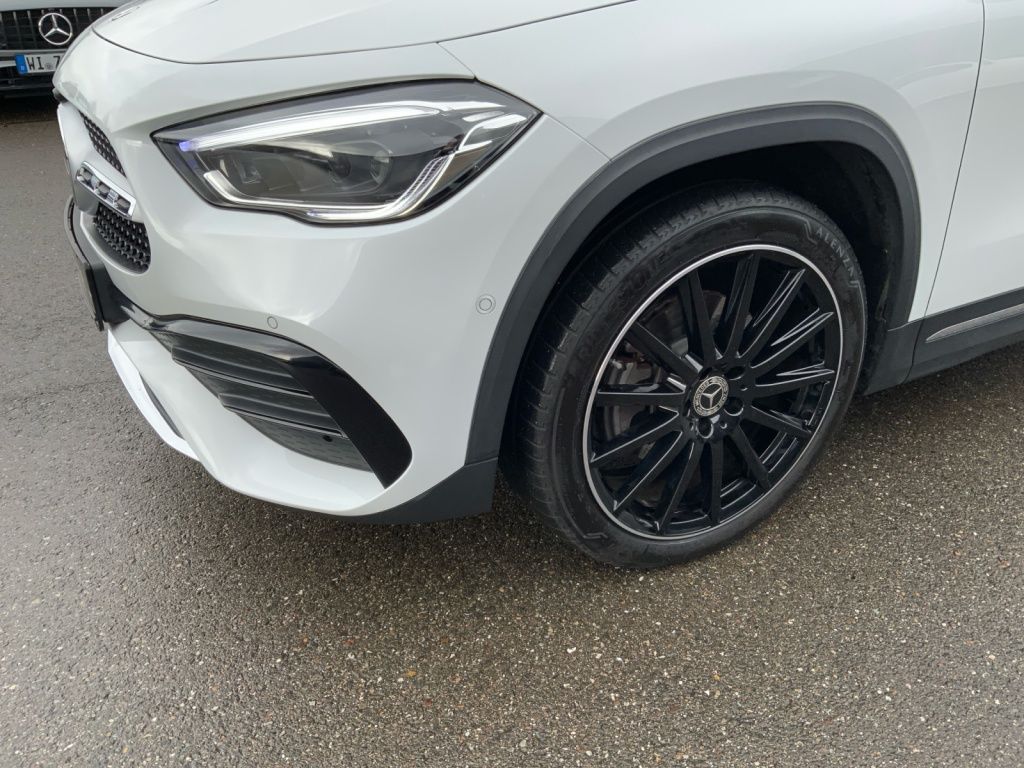 Mercedes-Benz GLA 250 2021