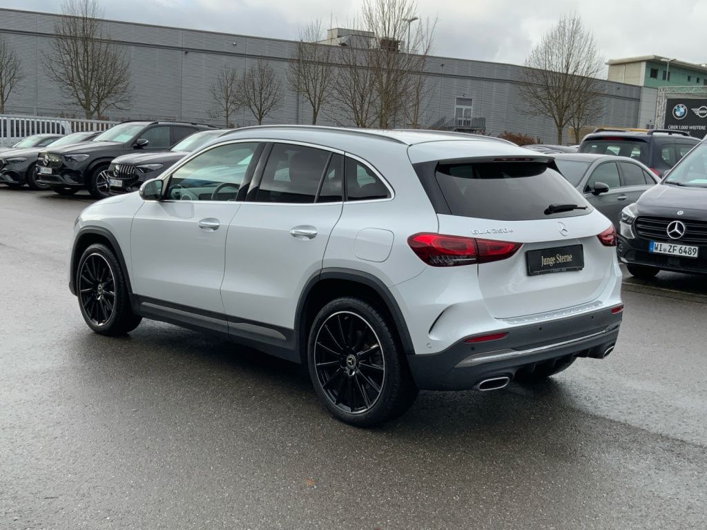 Mercedes-Benz GLA 250 2021