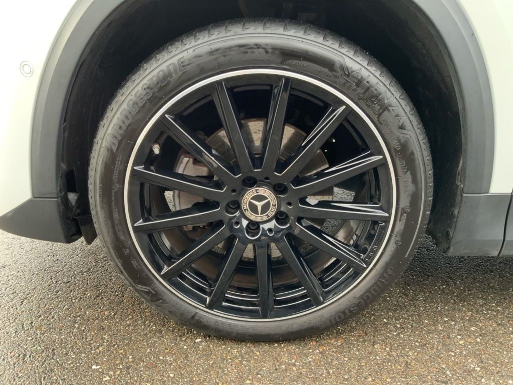 Mercedes-Benz GLA 250 2021