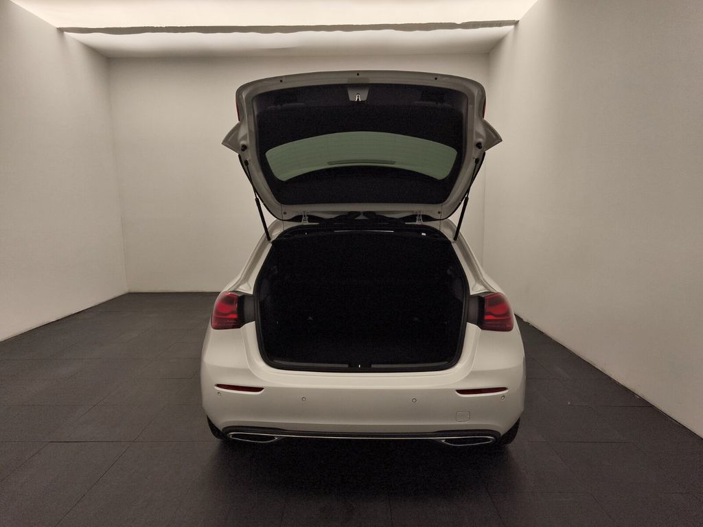 Mercedes-Benz A 180 2024