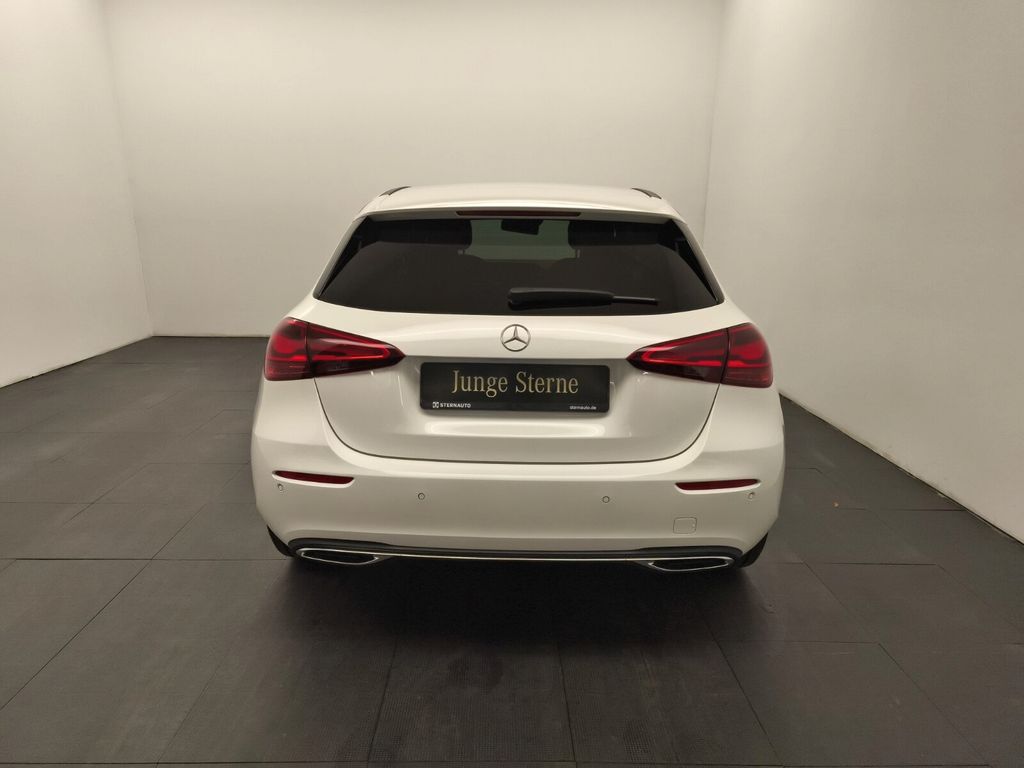 Mercedes-Benz A 180 2024