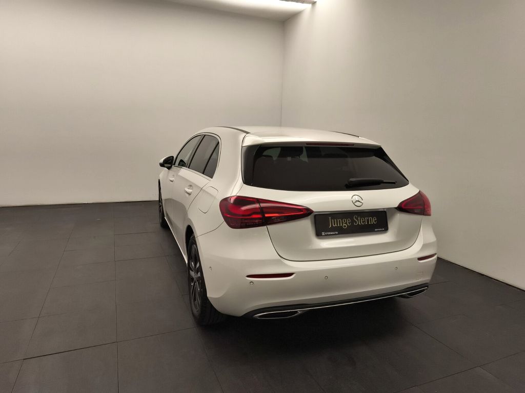 Mercedes-Benz A 180 2024