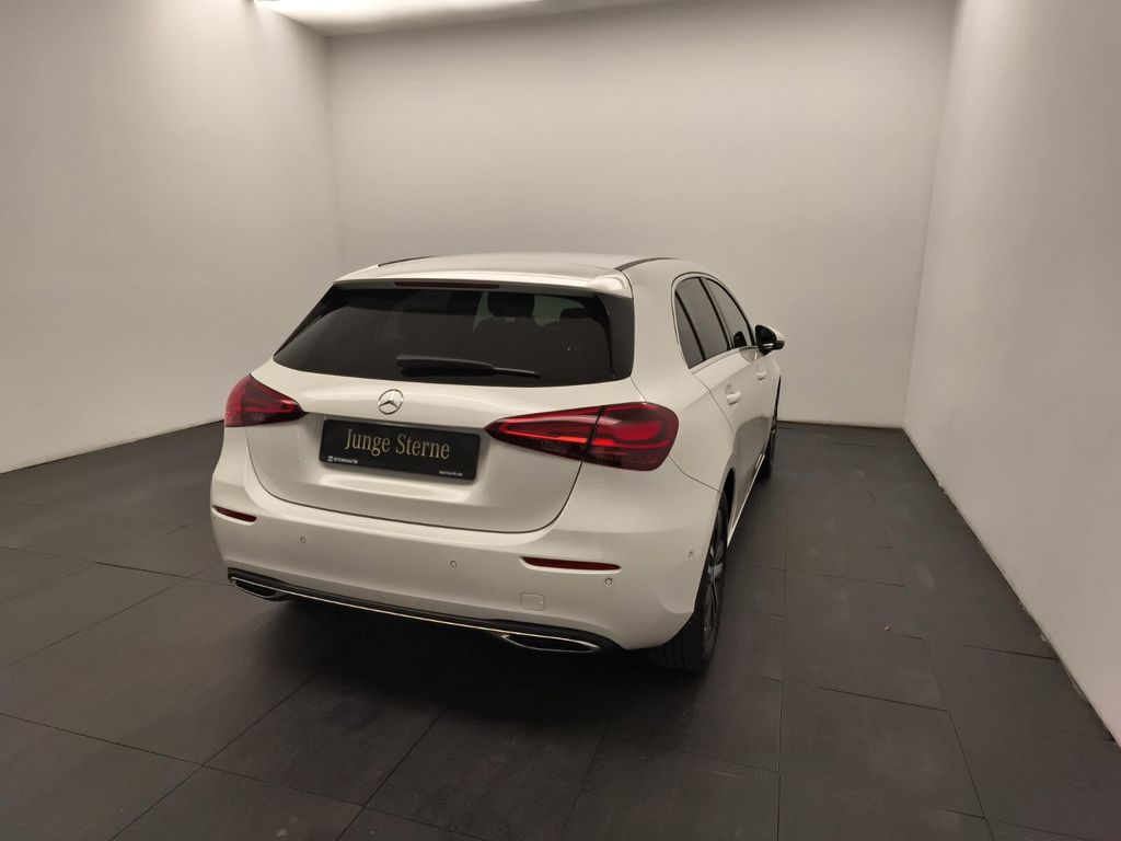 Mercedes-Benz A 180 2024