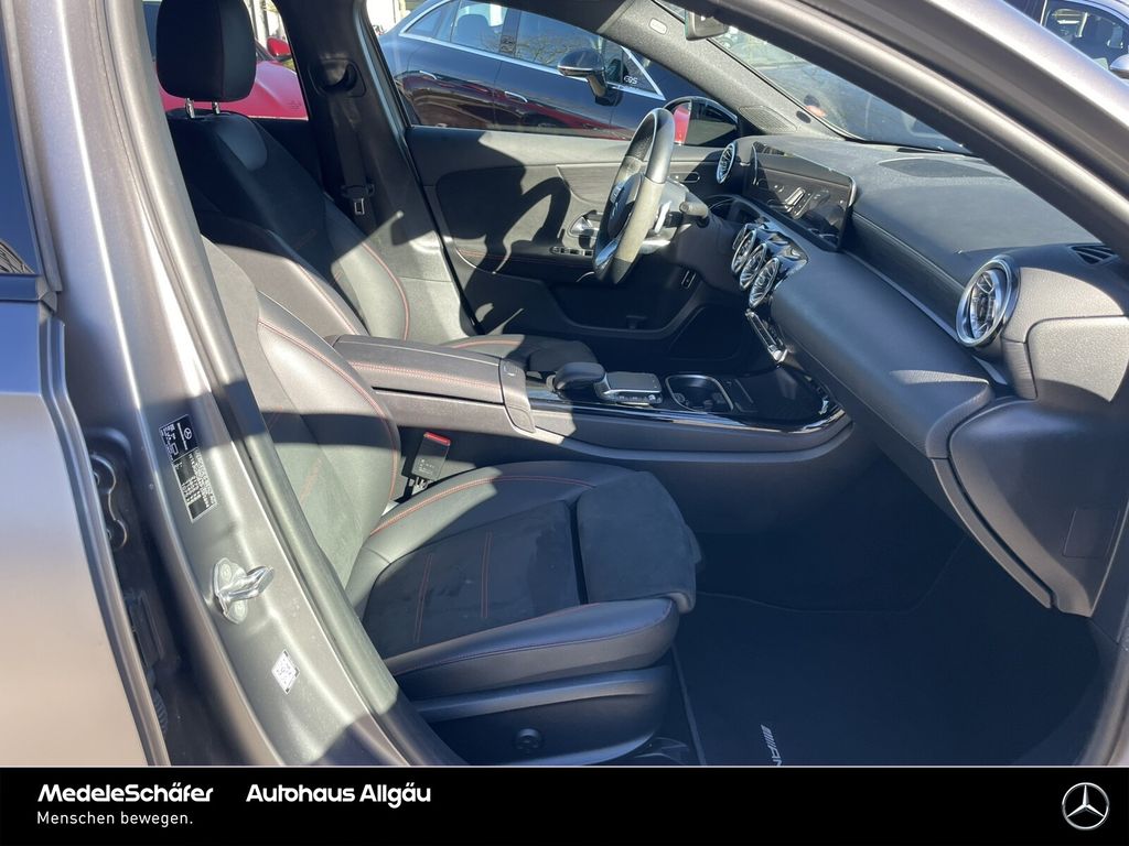 Mercedes-Benz A 250 2022