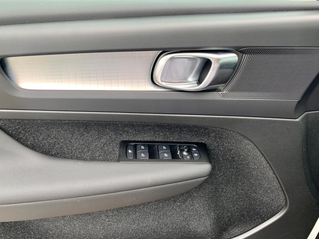 Volvo XC40 2021