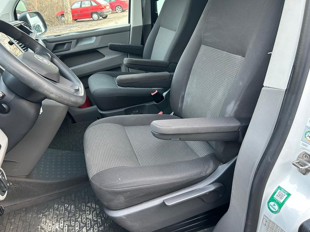 Volkswagen T6 Kombi 2021