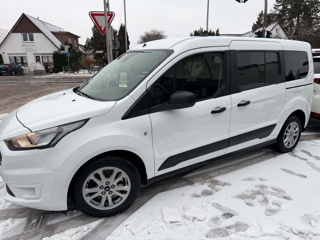 Ford Grand Tourneo 2022