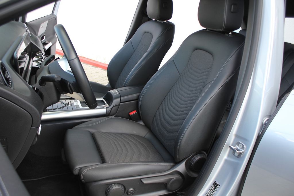 Mercedes-Benz B 180 2024