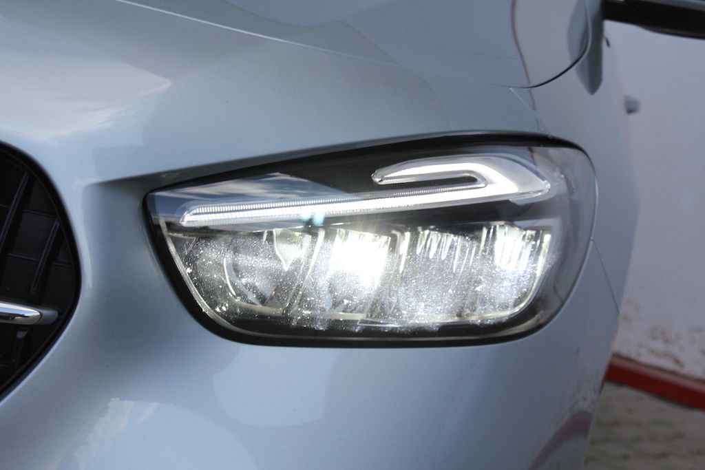 Mercedes-Benz B 180 2024